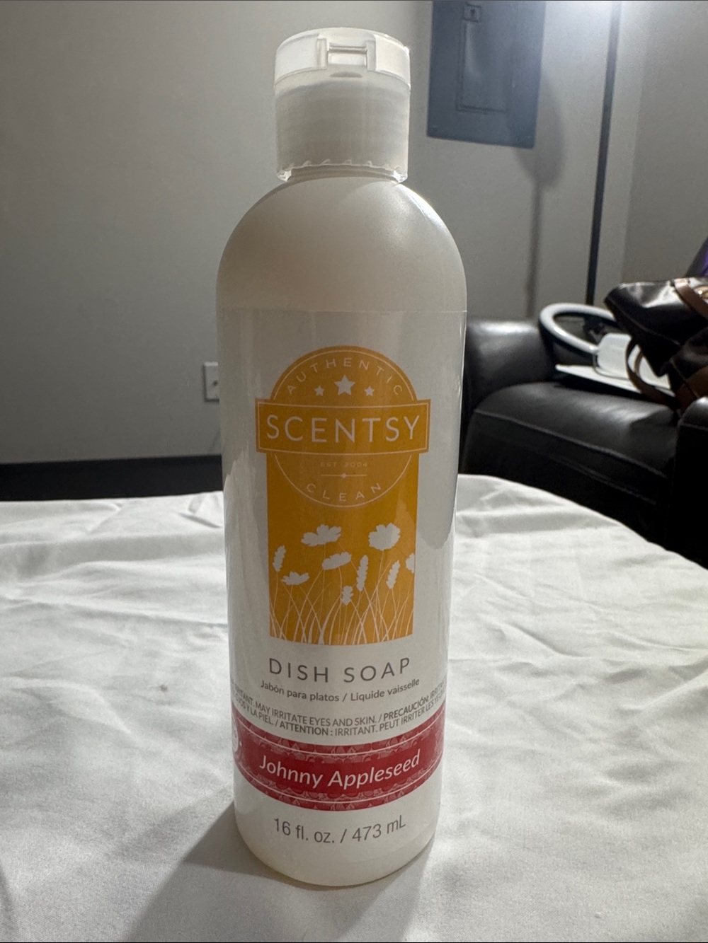 Scentsy Johnny Appleseed Dish Soap